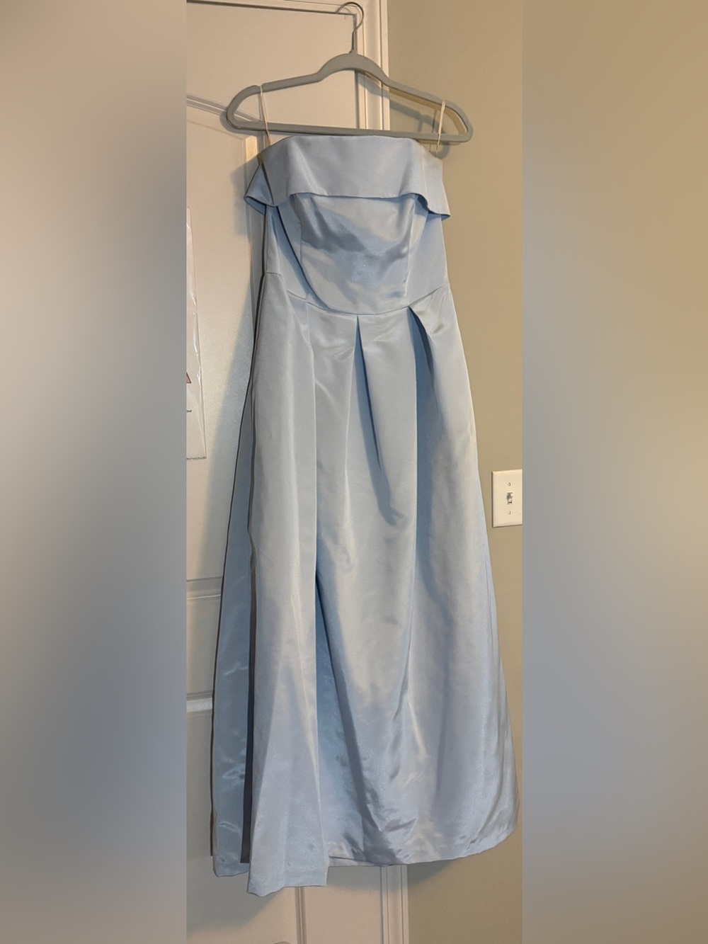 Elegant Strapless Light Blue Evening Dress